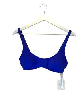 New Fabletics Low Scoop Bikini Top Size Medium Blue NWT